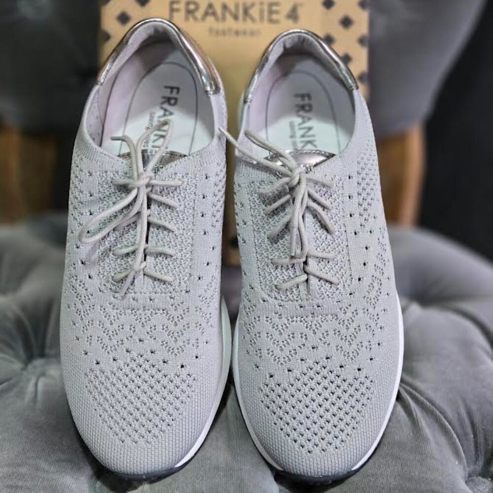 Frankie 4 Dimity Grey Size 6